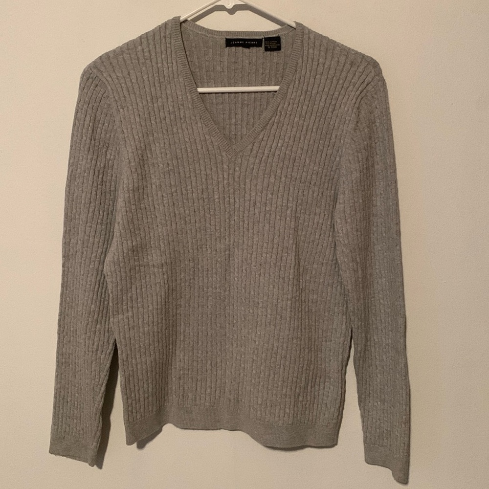 Jeanne Pierre Women’s Gray Cableknit Sweater